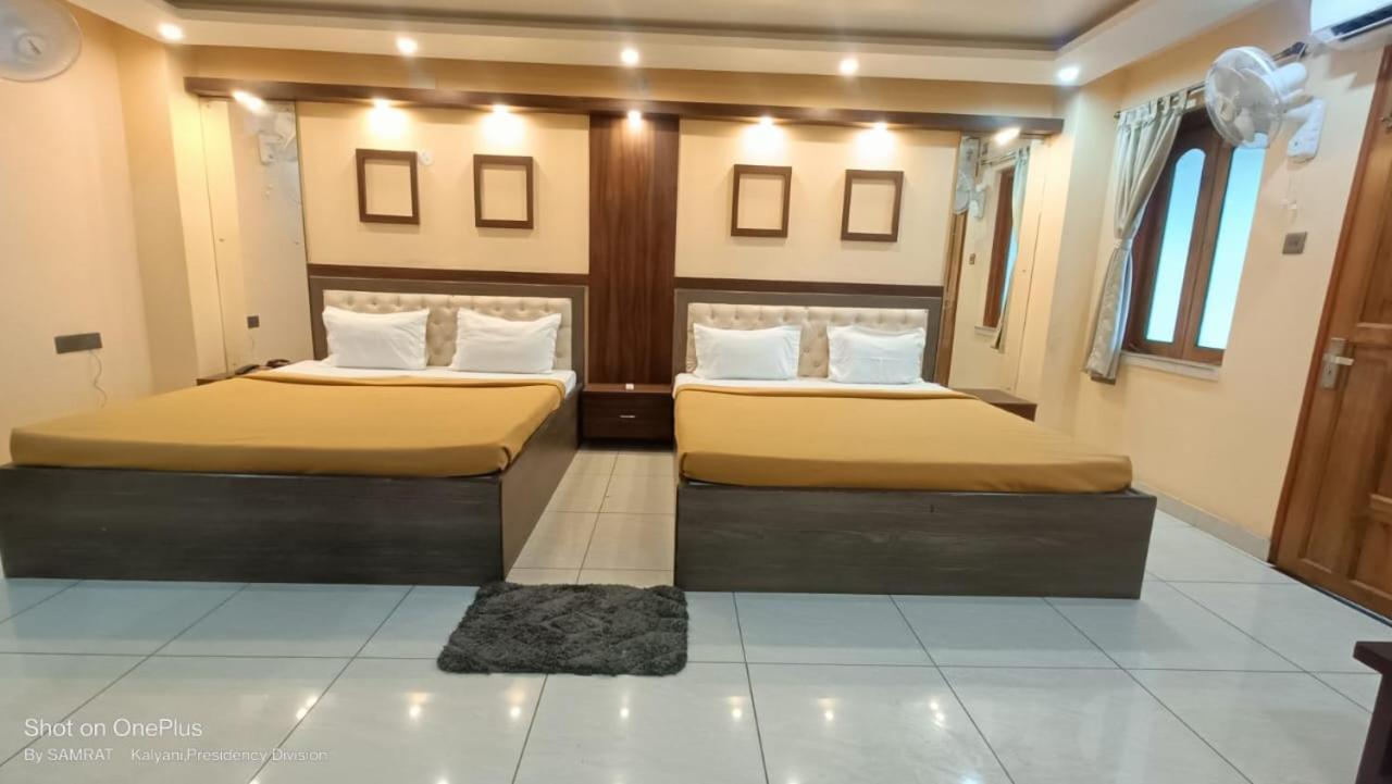 Trisplanet Hotel Kalyani Exterior photo